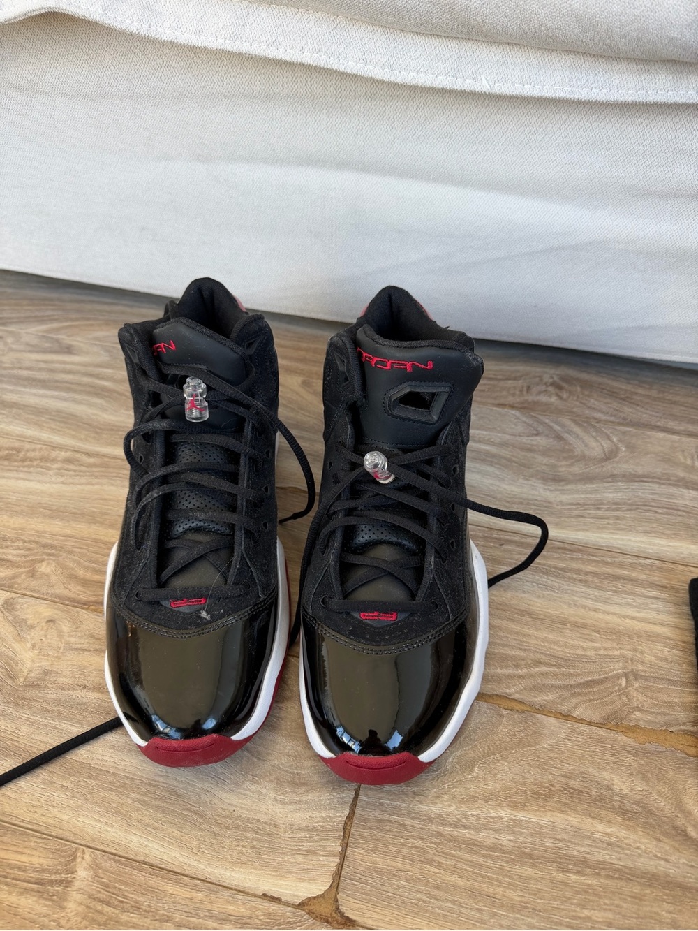Jordan Men's Black and Red High-Top Basketball Sneakers